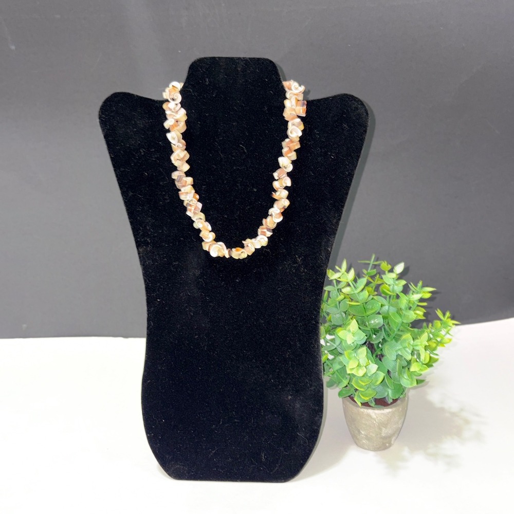 Vtg Spiral Cut Puka Shell Necklace Natural Earth Tones Barrel Clasp Coastal Surf